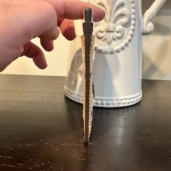 Kate Spade Oh What Fun Gingerbread House Small Slim Cardholder - Picture 5 of 11